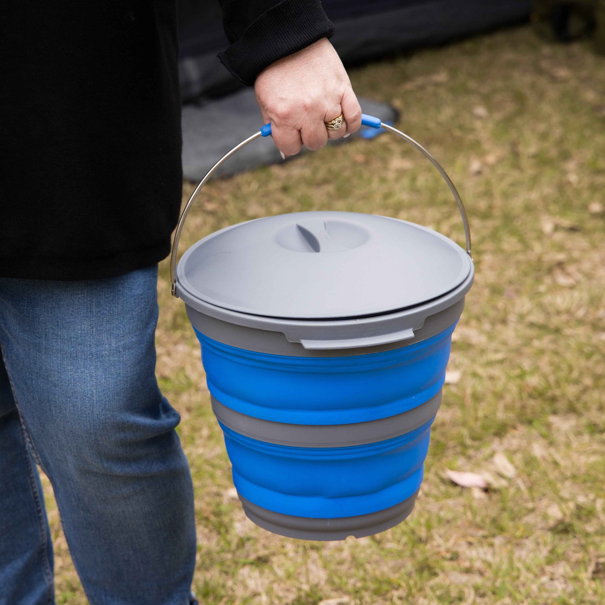 Companion Popup Bucket with Lid 10L