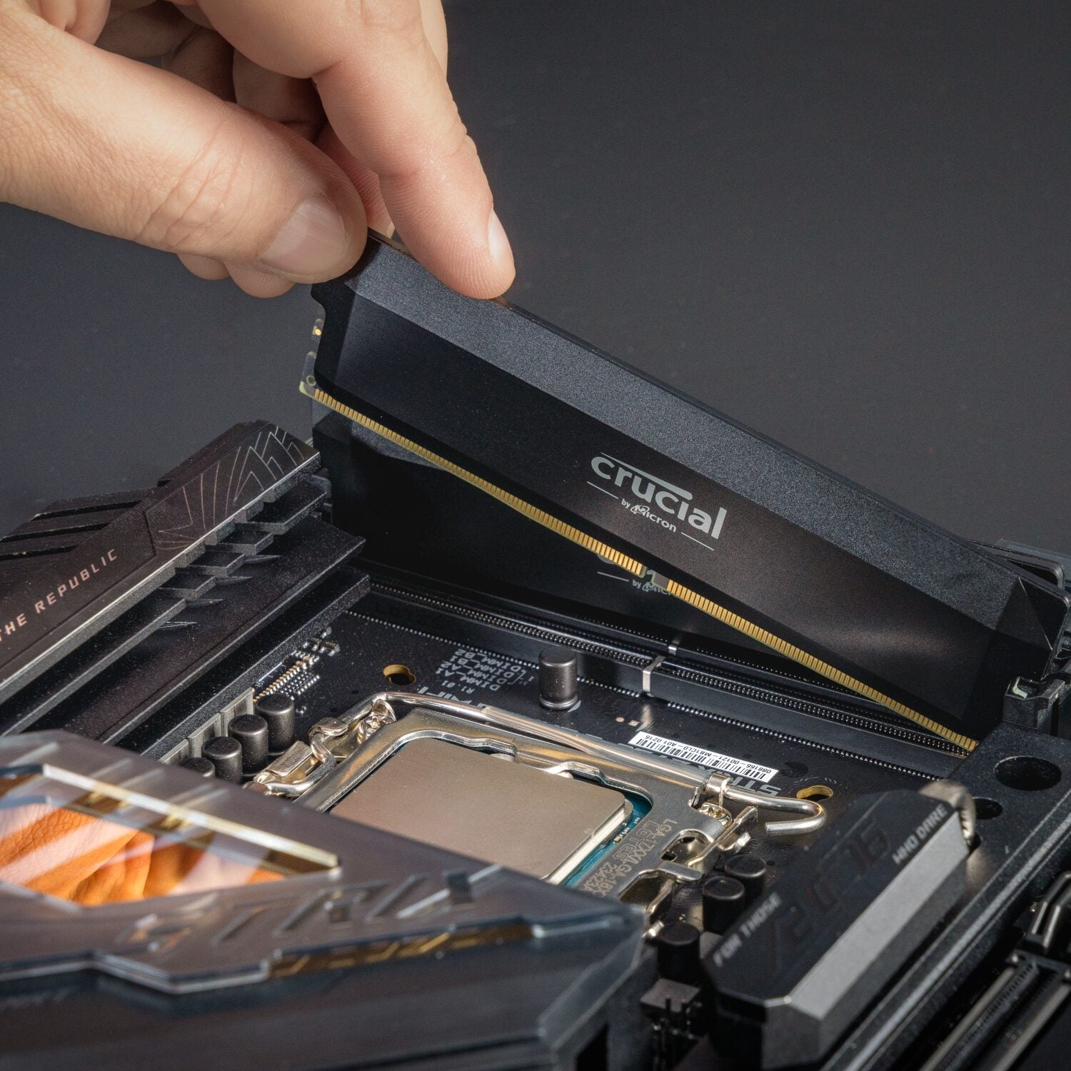 Crucial Pro DDR5-6400 64GB Overclocking Memory Kit - Black