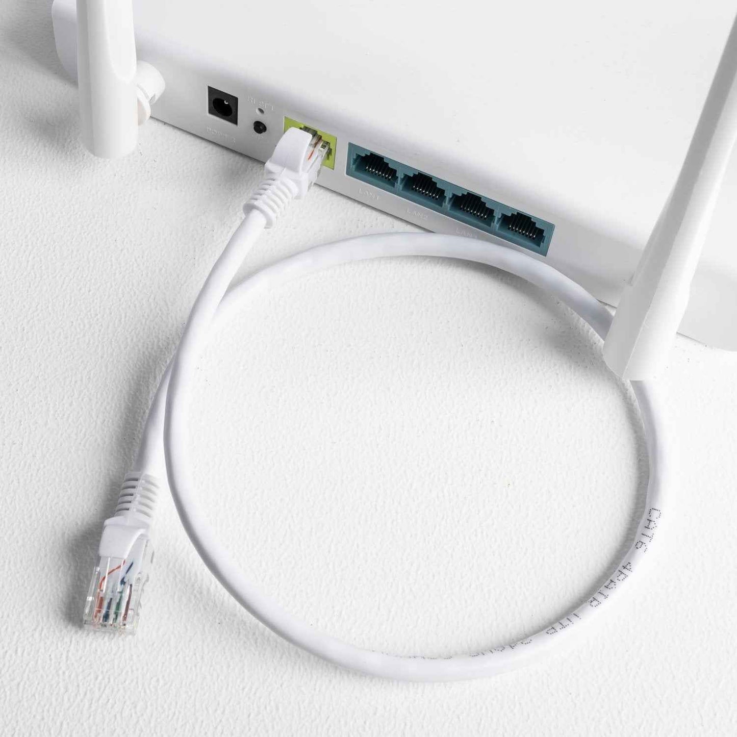 Gizzu Cat6 UTP Fly Lead Ethernet Network Cable 1m White